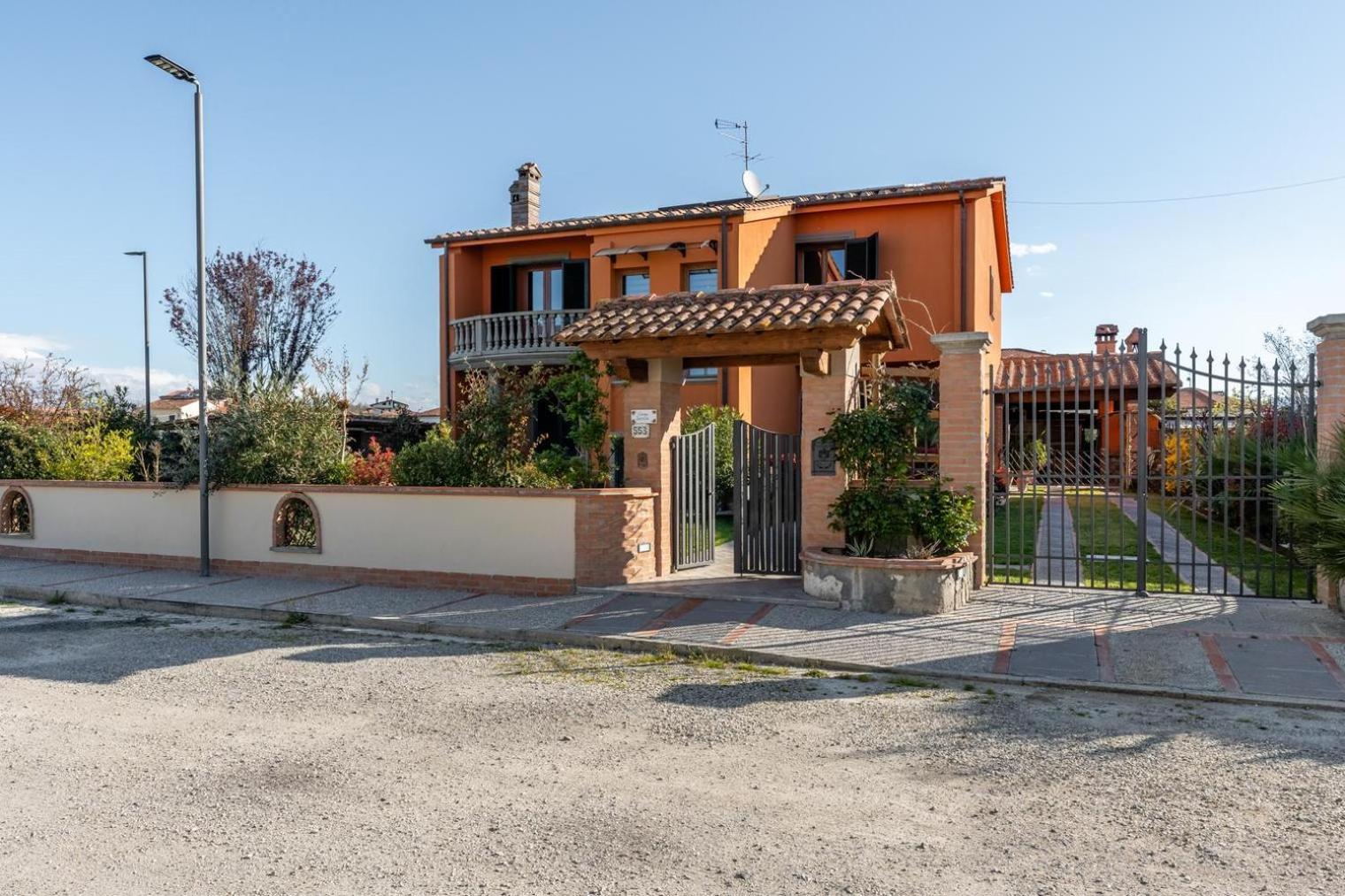 Casa Fiorita Hotel Stabbia Bagian luar foto